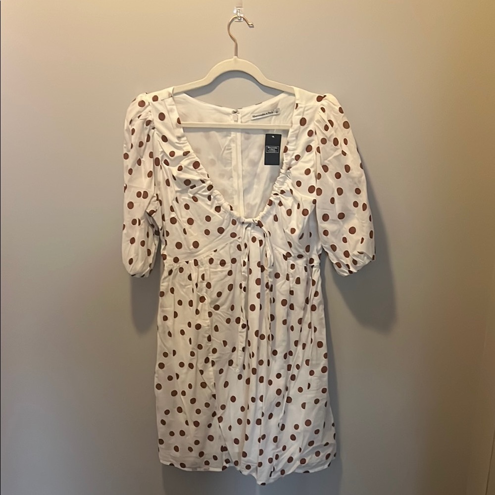 Abercrombie & Fitch White Mini Sundress with Puff Sleeves and Scoop Neck